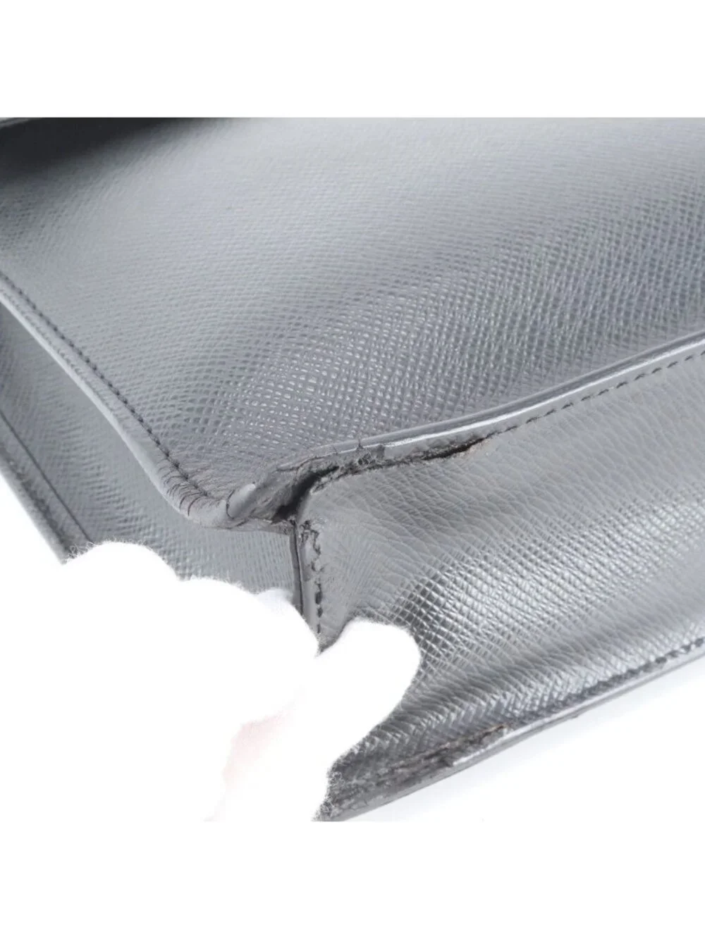 Louis Vuitton Taiga Angara Leather Business Document Briefcase Black